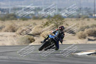 media/Dec-07-2025-CVMA (Sun) [[3e7d2de5dc]]/Race 5-Formula UL-CVMA Hooligans-American Thunder/